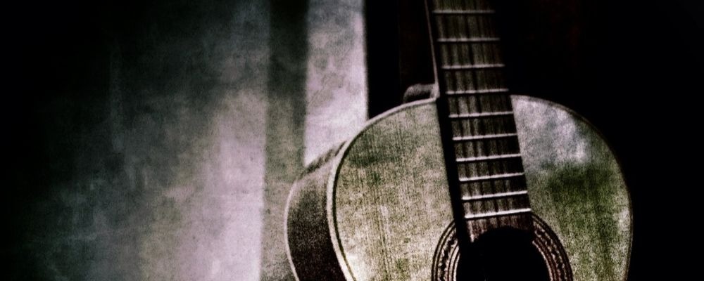 Guitar Maintenance: Combating Humidity and Temperature
