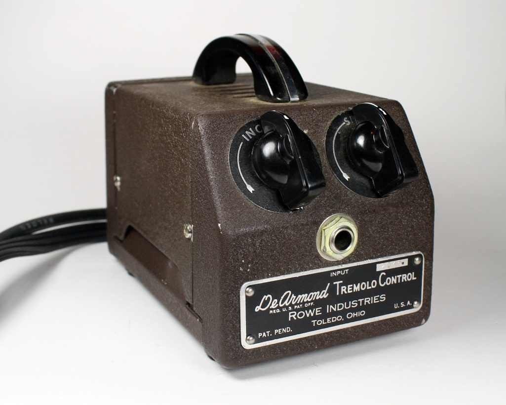 Dearmond-Tremolo-Profile