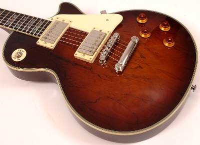 The Difference Between Nitro and Poly Guitar Finishes