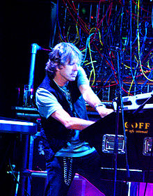 220px-keith_emerson_stpetersburg_aug08