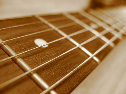 A Closer Look At Guitar Fret Sizes