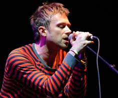 damon albarn 90s frontmen
